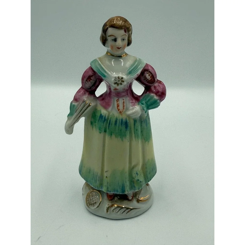 Vintage Occupied Japan Porcelain Colonial‎ Lady Figurines Set of 3 Hand Painted